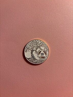 19 Year Recovery Coin in Silver Finish